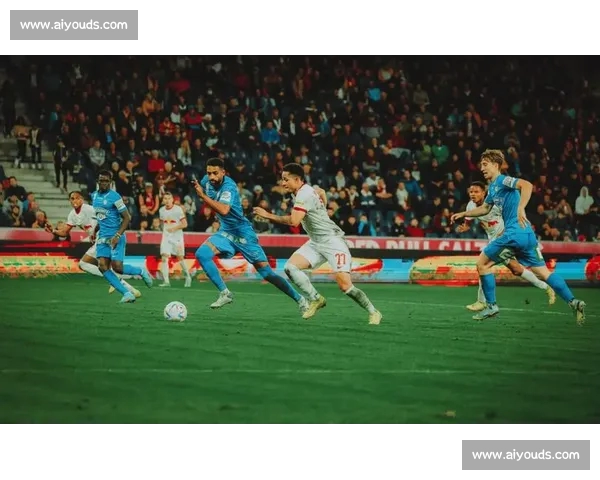 欧冠官方版：激情四溢的欧洲顶级足球赛事，领略最精彩的球队对决